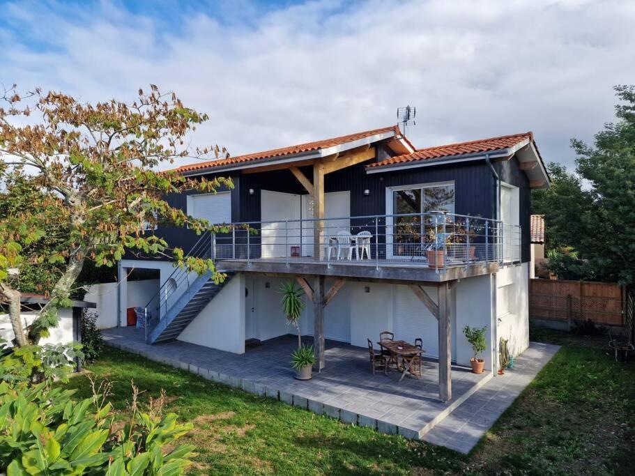Villa Tres Belle D'architecte A 30 M De La *